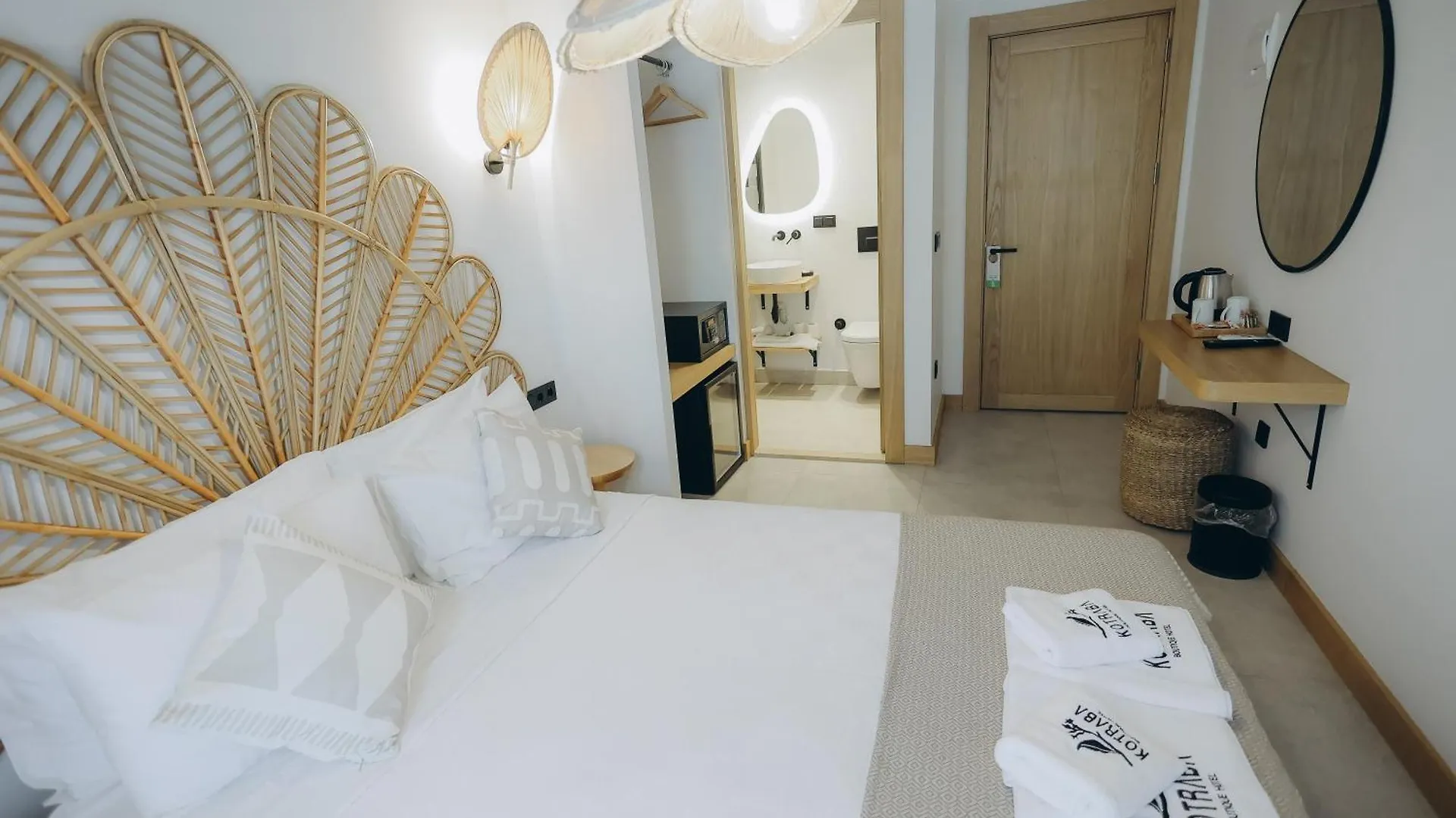 Kotraba Alacati Hotel