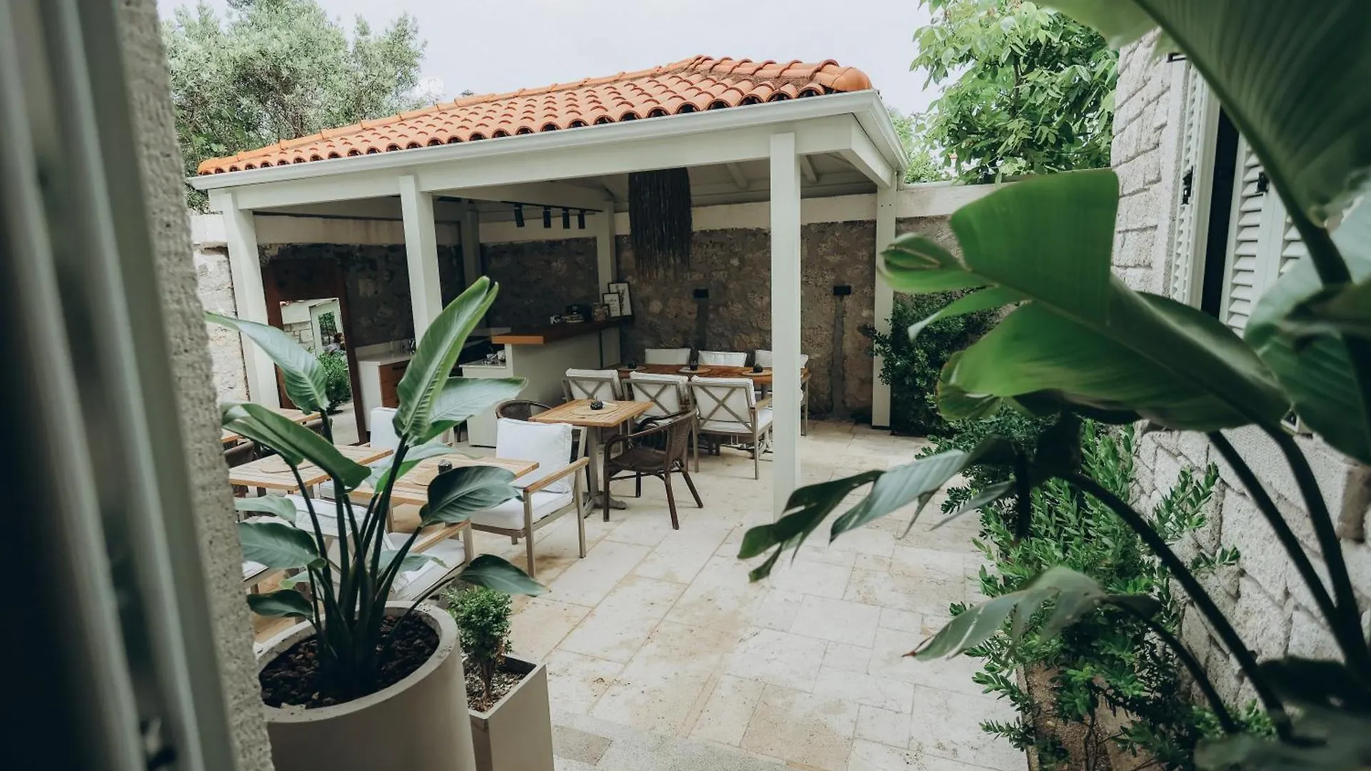 Kotraba Alacati Hotel