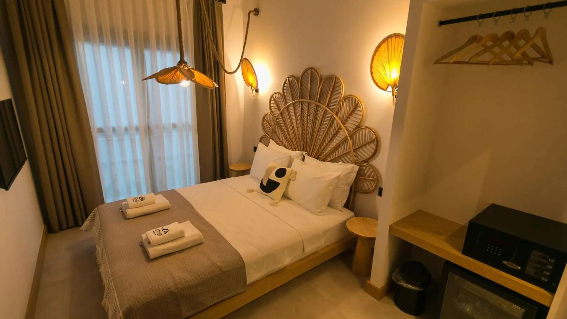 Kotraba Alacati Hotel